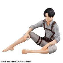 Load image into Gallery viewer, PRE-ORDER G.E.M. Series Palm size Captain Levi Attack on Titan
