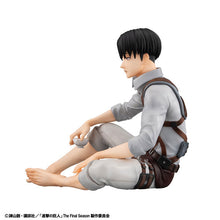 Load image into Gallery viewer, PRE-ORDER G.E.M. Series Palm size Captain Levi Attack on Titan
