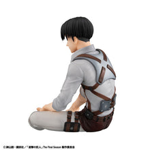 Load image into Gallery viewer, PRE-ORDER G.E.M. Series Palm size Captain Levi Attack on Titan
