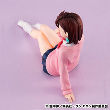 Load image into Gallery viewer, PRE-ORDER G.E.M. series Plam Size Momo Dandadan
