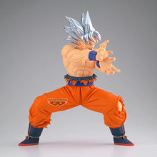 Load image into Gallery viewer, PRE-ORDER Grandista Son Goku V Ultra Instinct Dragon Ball Super
