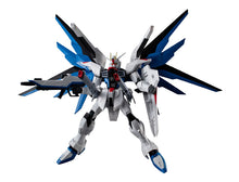 Load image into Gallery viewer, PRE-ORDER Gundam Universe ZGMF-X10A Freedom Gundam Renewal Mobile Suit Gundam SEED
