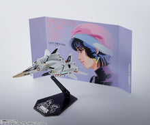 Load image into Gallery viewer, PRE-ORDER HI-METAL R VF-4 Lightning III Flash Back 2012 Macross (repeat)
