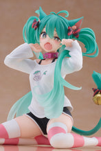 Load image into Gallery viewer, PRE-ORDER Hatsune Miku Desktop Cute Figure Cat Ear T-Shirt Ver. Character Vocal Series 01: Hatsune Miku
