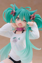 Load image into Gallery viewer, PRE-ORDER Hatsune Miku Desktop Cute Figure Cat Ear T-Shirt Ver. Character Vocal Series 01: Hatsune Miku
