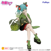 Load image into Gallery viewer, PRE-ORDER Hatsune Miku Noodle Stopper Figure Flower Fairy Winter Cherry Green Color ver.
