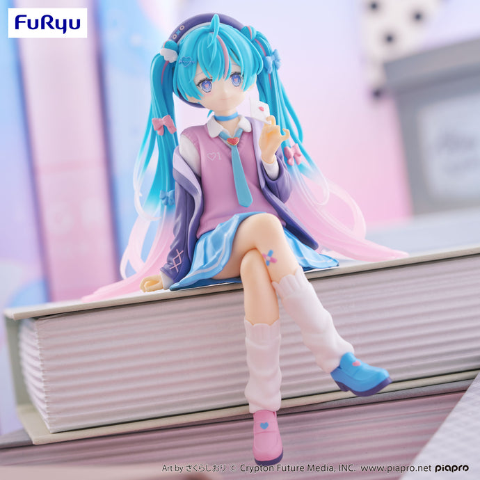 PRE-ORDER Hatsune Miku Noodle Stopper Figure Love Blazer Navy Color ver.