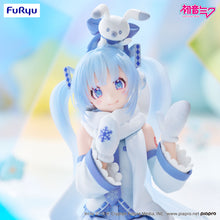 Load image into Gallery viewer, PRE-ORDER Hatsune Miku Noodle Stopper Figure Snow Miku Sky Town 10th ver.
