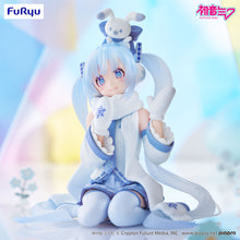 Load image into Gallery viewer, PRE-ORDER Hatsune Miku Noodle Stopper Figure Snow Miku Sky Town 10th ver.
