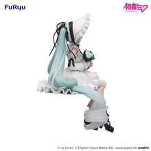 Load image into Gallery viewer, PRE-ORDER Hatsune Miku Noodle Stopper Figure Vintage Doll Style ver.
