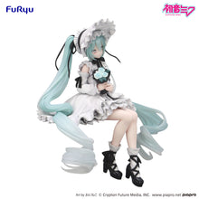 Load image into Gallery viewer, PRE-ORDER Hatsune Miku Noodle Stopper Figure Vintage Doll Style ver.
