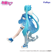 Load image into Gallery viewer, PRE-ORDER Hatsune Miku Trio-Try-iT Figure Rainy Dance
