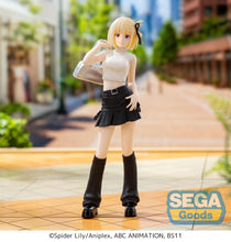 Load image into Gallery viewer, PRE-ORDER High Premium Figure Chisato Nishikigi STREET SNAP Lycoris Recoil
