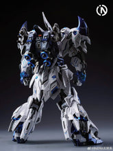 Load image into Gallery viewer, PRE-ORDER IN ERA+ 1/100 RMD Series Lizard Polar Shark Limited Edition Model Kit

