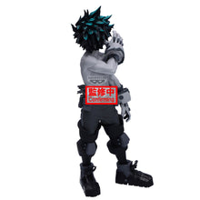 Load image into Gallery viewer, PRE-ORDER Izuku Midoriya Noir Edge Collection My Hero Academia
