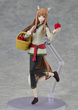 Load image into Gallery viewer, PRE-ORDER KADOKAWA PLASTIC MODEL SERIES Spice and Wolf: MERCHANT MEETS THE WISE WOLF Holo DX Ver.
