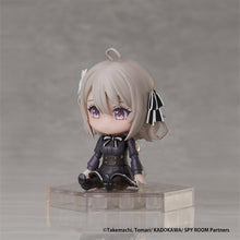 Load image into Gallery viewer, PRE-ORDER Lily Deforme Action Spy Form Figure
