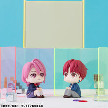 Load image into Gallery viewer, PRE-ORDER Lookup Aira &amp; Jiji set (with gift) Dan Da Dan
