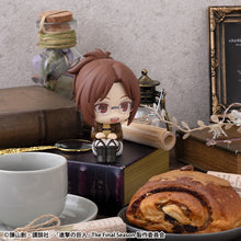 Load image into Gallery viewer, PRE-ORDER Lookup Hange Zoe Attack on Titan
