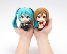 Load image into Gallery viewer, PRE-ORDER Lookup Hatsune Miku &amp; Meiko (with gift)
