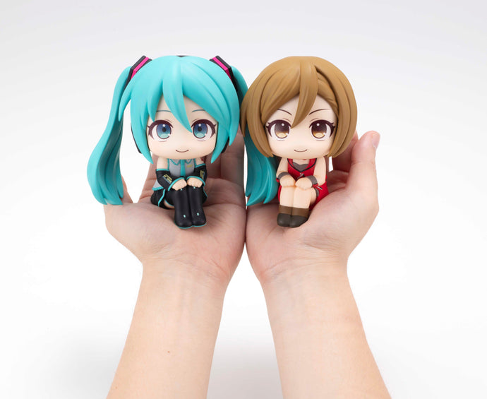 PRE-ORDER Lookup Hatsune Miku & Meiko (with gift)