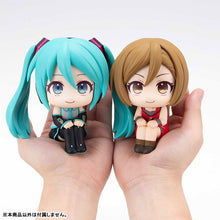 Load image into Gallery viewer, PRE-ORDER Lookup Hatsune Miku (Repeat)

