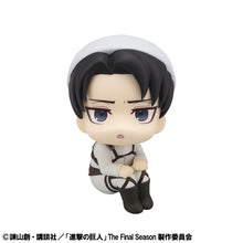 Load image into Gallery viewer, PRE-ORDER Lookup Levi Cleaning up Ver. &amp;  Mikasa Ackerman set (with gift) Attack on Titan

