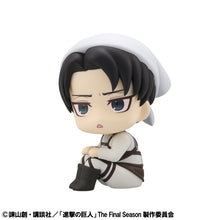 Load image into Gallery viewer, PRE-ORDER Lookup Levi Cleaning up Ver. &amp;  Mikasa Ackerman set (with gift) Attack on Titan

