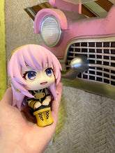 Load image into Gallery viewer, PRE-ORDER Lookup Megurine Luka
