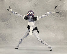Load image into Gallery viewer, PRE-ORDER MEGALOMARIA Unlimited Universe NOVICE Plastic Model
