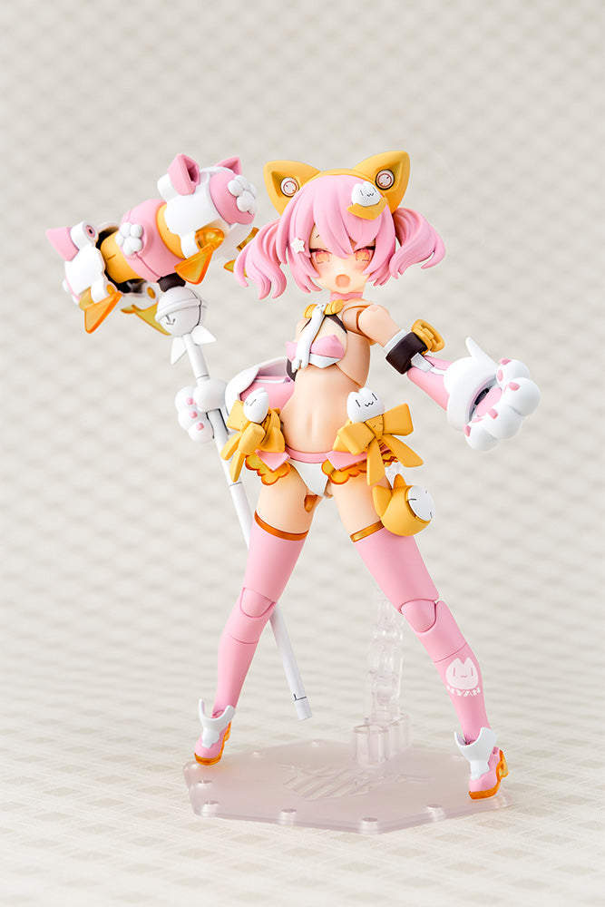 PRE-ORDER MEGAMI DEVICE Puni Mofu Mao Plastic Model