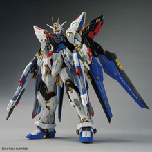 Load image into Gallery viewer, PRE-ORDER MGEX 1/100 Strike Freedom Gundam Mobile Suit Gundam SEED Destiny Model Kit (Jul2023 re-offer)
