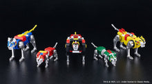Load image into Gallery viewer, PRE-ORDER MODEROID Voltron (re-run) Beast King GoLion
