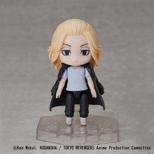 Load image into Gallery viewer, PRE-ORDER Manjiro Sano Tokyo Revengers Deforme Action Figure + DFORM
