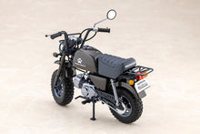 Load image into Gallery viewer, PRE-ORDER Megami Device PUNI MOFU RACING LANG with Honda Z50J Gorilla Plastic Model
