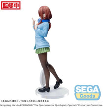 Load image into Gallery viewer, PRE-ORDER Miku Nakano Luminasta Figure The Quintessential Quintuplets Specials
