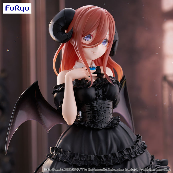 PRE-ORDER Nakano Miku BiCute Dark Figure The Quintessential Quintuplets Specials 2