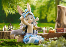 Load image into Gallery viewer, PRE-ORDER Nanachi Desktop Cute Figure Mealtime ver. Made in Abyss The Golden City of the Scorching Sun
