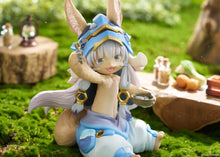 Load image into Gallery viewer, PRE-ORDER Nanachi Desktop Cute Figure Mealtime ver. Made in Abyss The Golden City of the Scorching Sun
