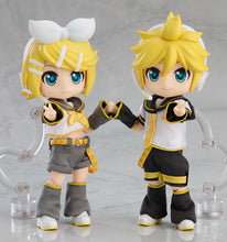 Load image into Gallery viewer, PRE-ORDER Nendoroid Doll Kagamine Len Character Vocal Series 02: Kagamine Rin/Len
