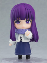 Load image into Gallery viewer, PRE-ORDER Nendoroid Fern: Winter Clothes Ver. [Basic] Frieren: Beyond Journey's End

