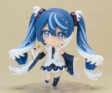 Load image into Gallery viewer, PRE-ORDER Nendoroid Hatsune Miku: Katsushika Hokusai Collaboration Ver. (Rella) Character Vocal Series 01: Hatsune Miku

