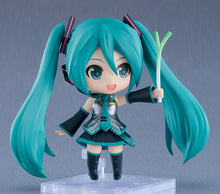 Load image into Gallery viewer, PRE-ORDER Nendoroid Hatsune Miku 3.0 Character Vocal Series 01: Hatsune Miku
