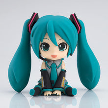 Load image into Gallery viewer, PRE-ORDER Nendoroid Plus: Hatsune Miku Rubber Mascot Character Vocal Series 01: Hatsune Miku
