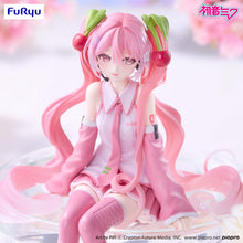 Load image into Gallery viewer, PRE-ORDER Noodle Stopper Figure Sakura Miku 2026 Smile ver.
