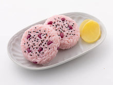 Load image into Gallery viewer, PRE-ORDER Onigiri Plastic Model Sekihan
