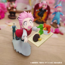 Load image into Gallery viewer, PRE-ORDER PETITRAMA Series Spy x Family in the Box Vol. 3 (repeat) Box of 4
