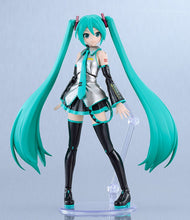 Load image into Gallery viewer, PRE-ORDER PLAMATEA Hatsune Miku Character Vocal Series 01: Hatsune Miku
