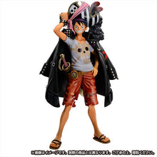 Load image into Gallery viewer, PRE-ORDER Premium Bandai Monkey D. Luffy The Grandline Series Premium Ver. One Piece
