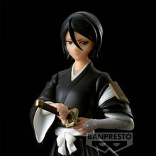 Load image into Gallery viewer, Authentic Rukia Kuchiki Solid and Souls Bleach
